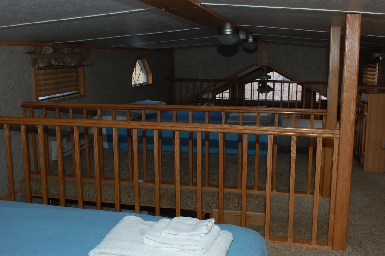 Three Rivers Resort Almont Exteriör bild